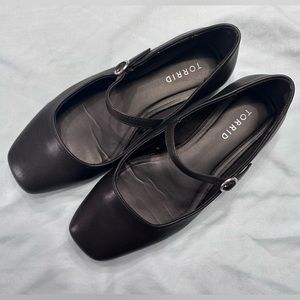 Torrid black slip on dress shoes